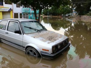 Reportan tres posibles casos de cólera tras inundaciones en Tula