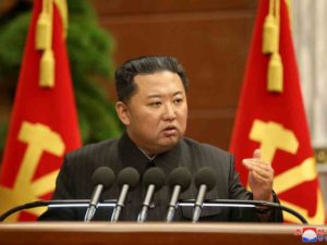 Líder norcoreano Kim Jong Un rechaza oferta de diálogo de EU