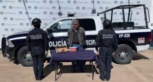 Detuvo Policía Municipal de Puebla a hombre por portación ilegal de arma de fuego