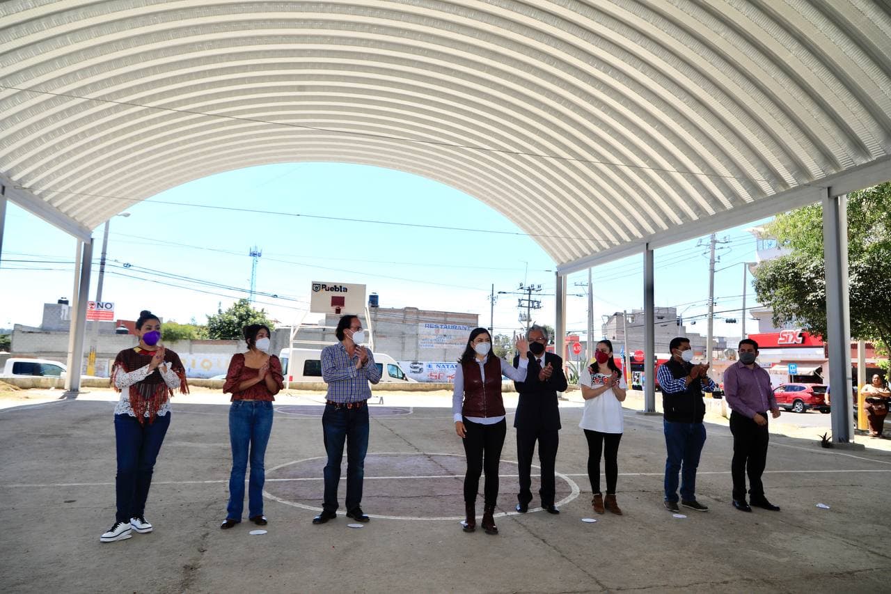 Ayuntamiento de Puebla entrega obras de Presupuesto Participativo en Totimehuacan