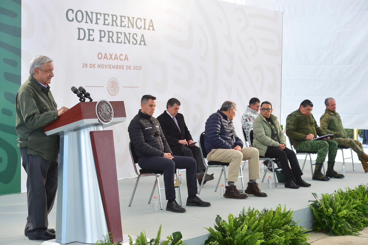 Avanzan proyectos estratégicos en Oaxaca, destaca AMLO