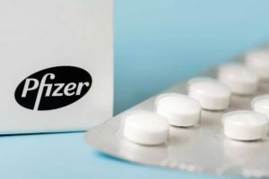 Pfizer compartirá licencia para que otros países fabriquen su píldora contra el Covid 19