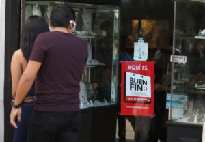 Piden retiro de ambulantes y estrategias de seguridad para El Buen Fin en Puebla