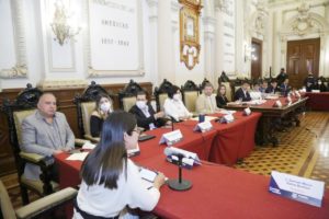 Cabildo de Puebla aprueba firma de convenio para otorgar desayunos escolares