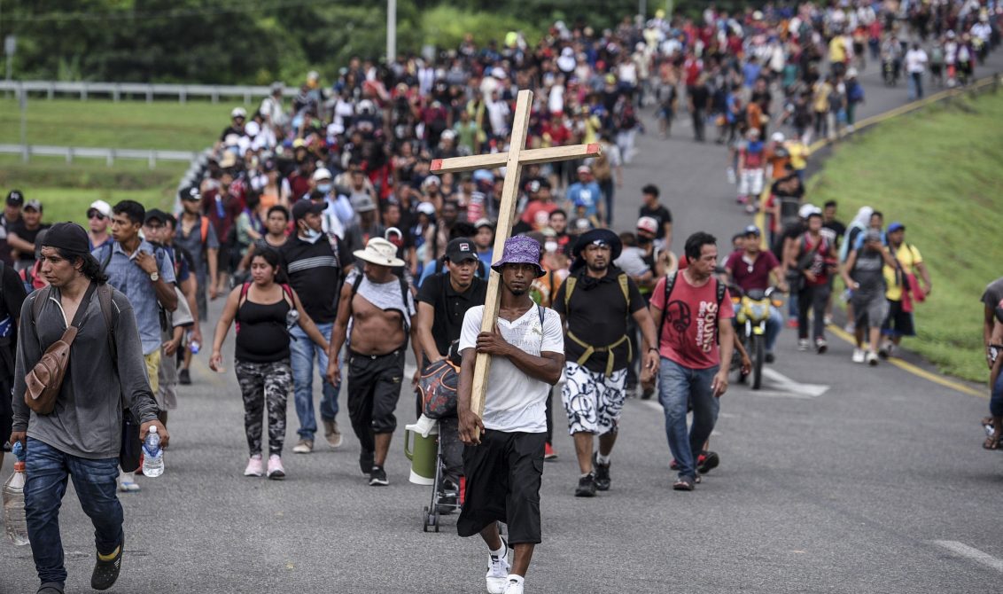 En caravana migrante detectan casos de dengue