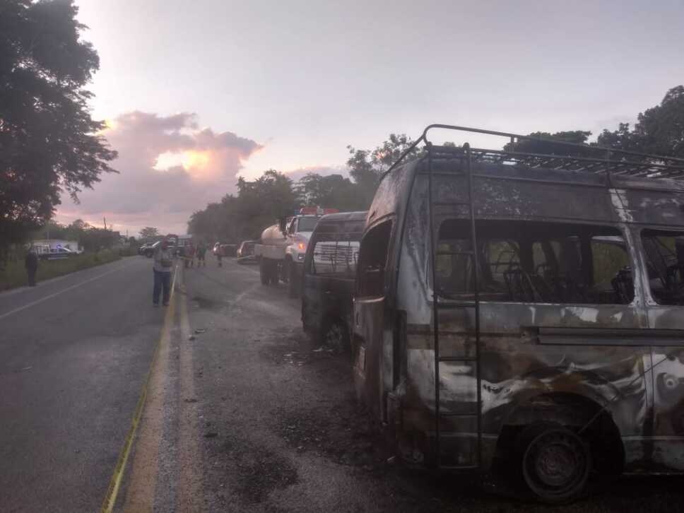 Mueren 10 personas calcinadas en un choque en Palenque