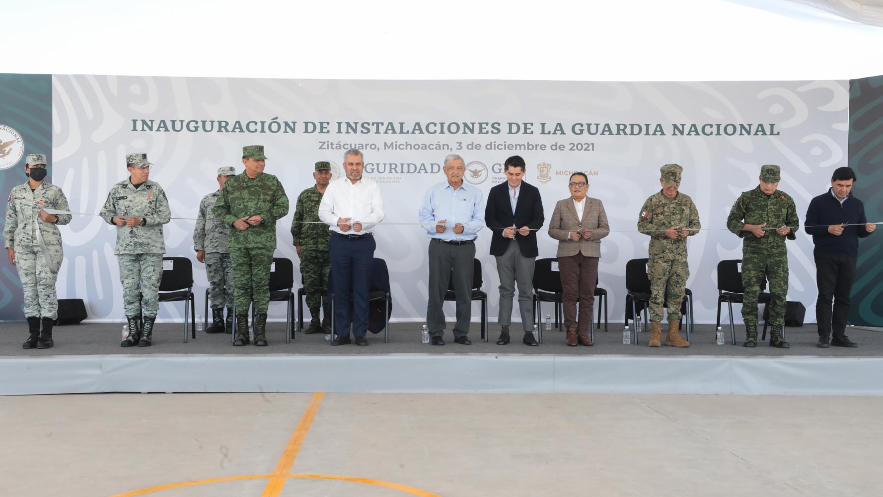 AMLO inaugura cuartel de la Guardia Nacional en Zitácuaro