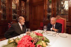 Carlos Slim es recibido en Palacio Nacional por el presidente Obrador
