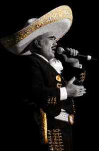 Despiden con cariño a Vicente Fernández, ‘El Charro de Huentitán’