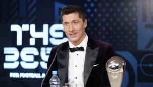 Robert Lewandowski, gana el premio de la FIFA considerándolo como el mejor jugador del mundo