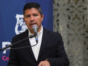 Figura Eduardo Rivera en quinto sitio de ranking nacional de alcaldes