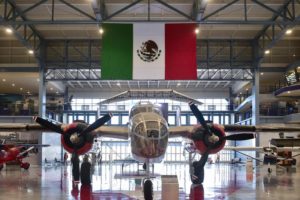 AMLO reconoce labor de la Fuerza Aérea Mexicana en distribución de vacunas contra COVID-19