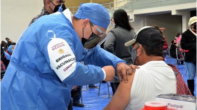 López Obrador agradece confianza para vacunarse contra Covid-19