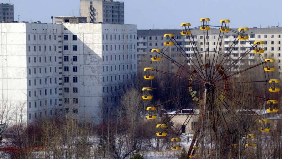 Llegan tropas rusas a Chernóbil, están cerca de depósito de residuos nucleares