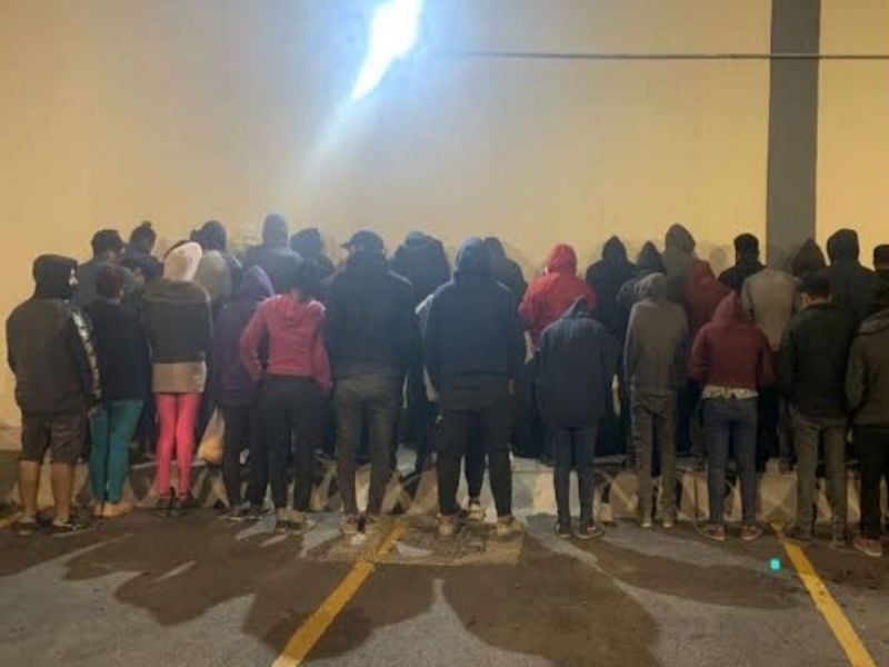 En Ciudad Juárez rescatan a 33 migrantes hacinados