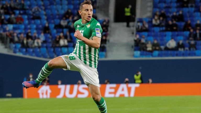 Betis toma ventaja en la Europa League con golazo incluido de Andrés Guardado