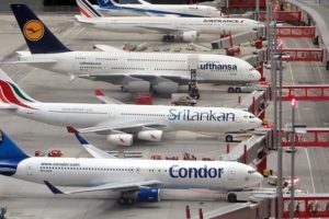 Rusia prohíbe vuelos de 36 aerolíneas en respuesta a sanciones