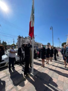 Realiza IMSS Puebla ceremonia cívica del Día de la Bandera