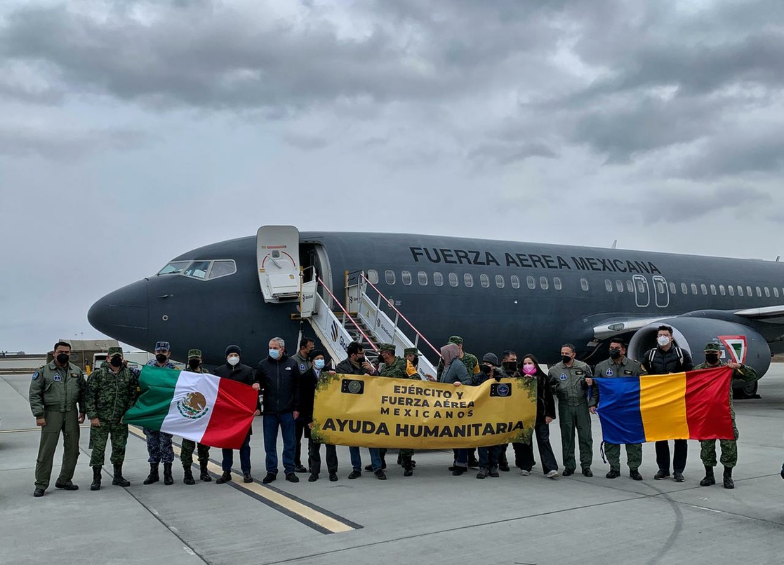 Aterriza avión en Rumania para repatriar a mexicanos