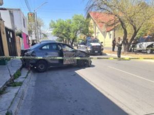 Tres detenidos en Nuevo León tras persecución y balacera