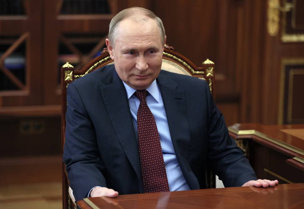 Vladimir Putin consideraría “cobeligerante” imponer una zona de exclusión aérea en Ucrania