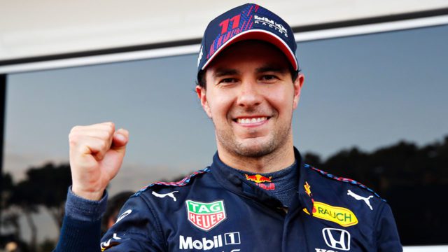 “Checo Pérez” seguirá con Red Bull hasta 2024 en la F1