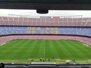 Barcelona penalizará a socios que no acudan al Camp Nou