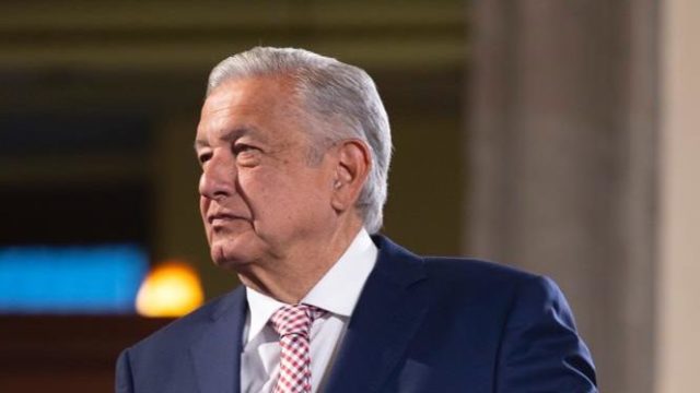 AMLO plantea ayuda fiscal a empresas de NL que den agua para paliar escasez