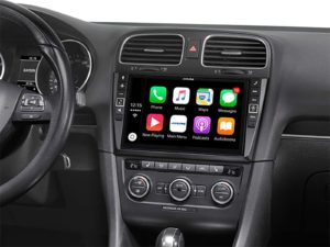 Apple va por el mundo de los automóviles; presenta software para el tablero de mandos