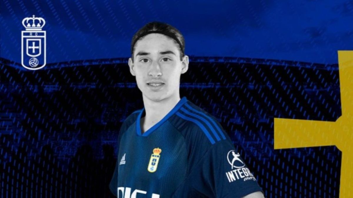 Real Oviedo presento a Marcelo Flores