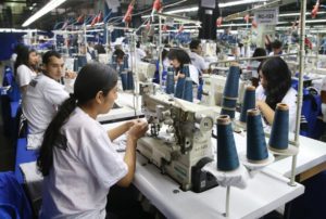 Industria textil ofrece 200 puestos para trabajadores en la región Puebla-Tlaxcala
