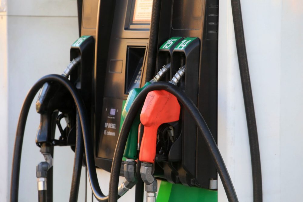 Cuatro gasolineras son clausuradas por Profeco luego de detectar irregularidades