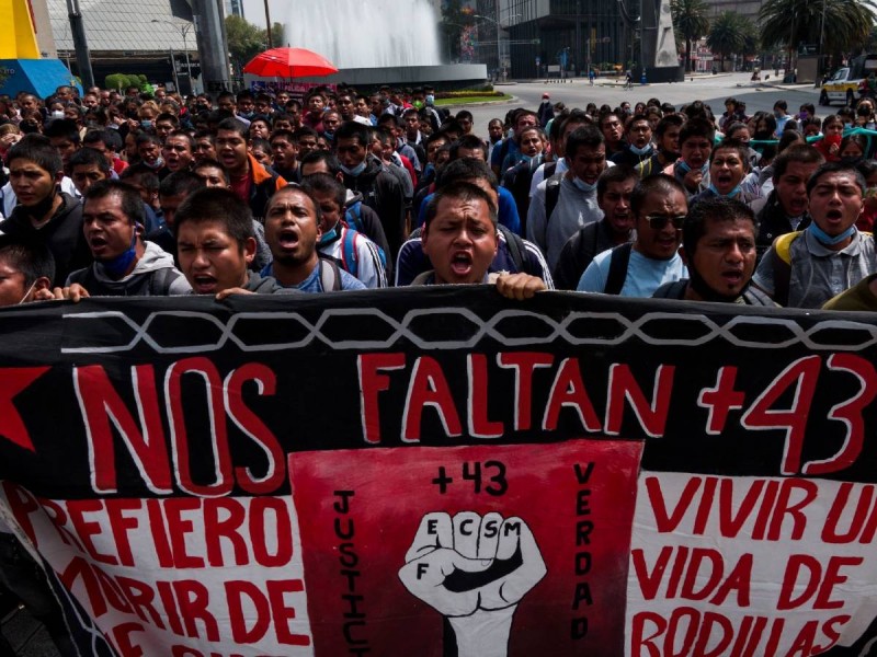 Son un total de 83 órdenes de captura por el caso de Ayotzinapa informa FGR