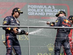 Checo Pérez es menospreciado piensan que el RB18 es su único rescate