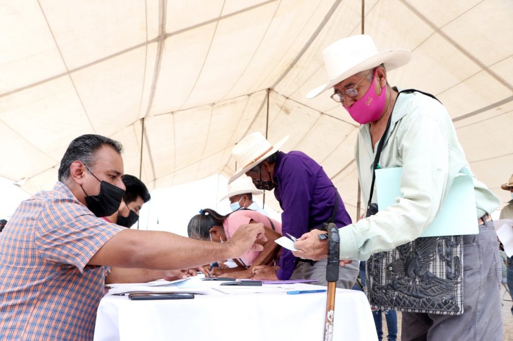 Inicia SDR entrega de apoyos a productores afectados por sequía en la Mixteca