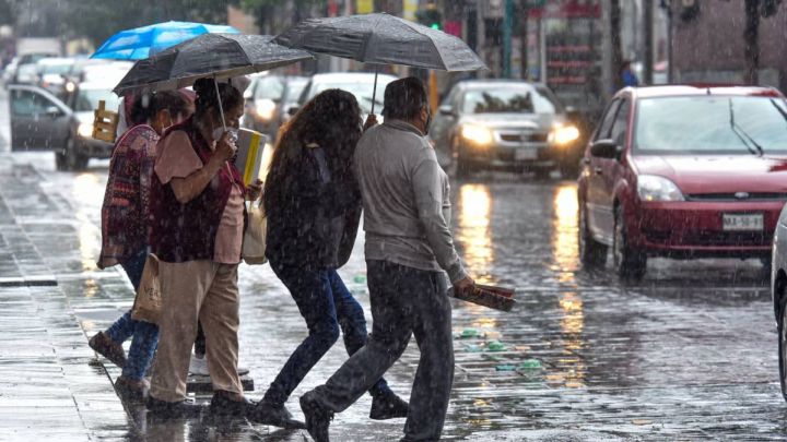 Onda Tropical 25 y canales de baja presión mantendrán las lluvias en México: Conagua