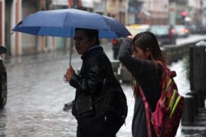 Zona sur del país registrará lluvias intensas a lo largo del día