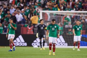 México no dio el ancho y termino por perder ante Colombia luego de ir ganado 2-0