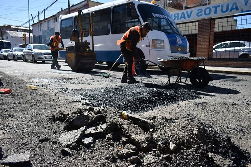 Programa de bacheo cubre más de un kilómetro cuadrado en la ciudad de Puebla en una semana