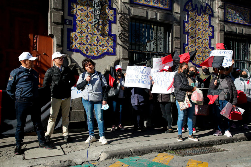 Inicia la huelga en Talavera Uriarte; trabajadores se manifestarán en Casa Aguayo