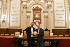 Ayuntamiento de Puebla recibe al alcalde de Matera, Italia