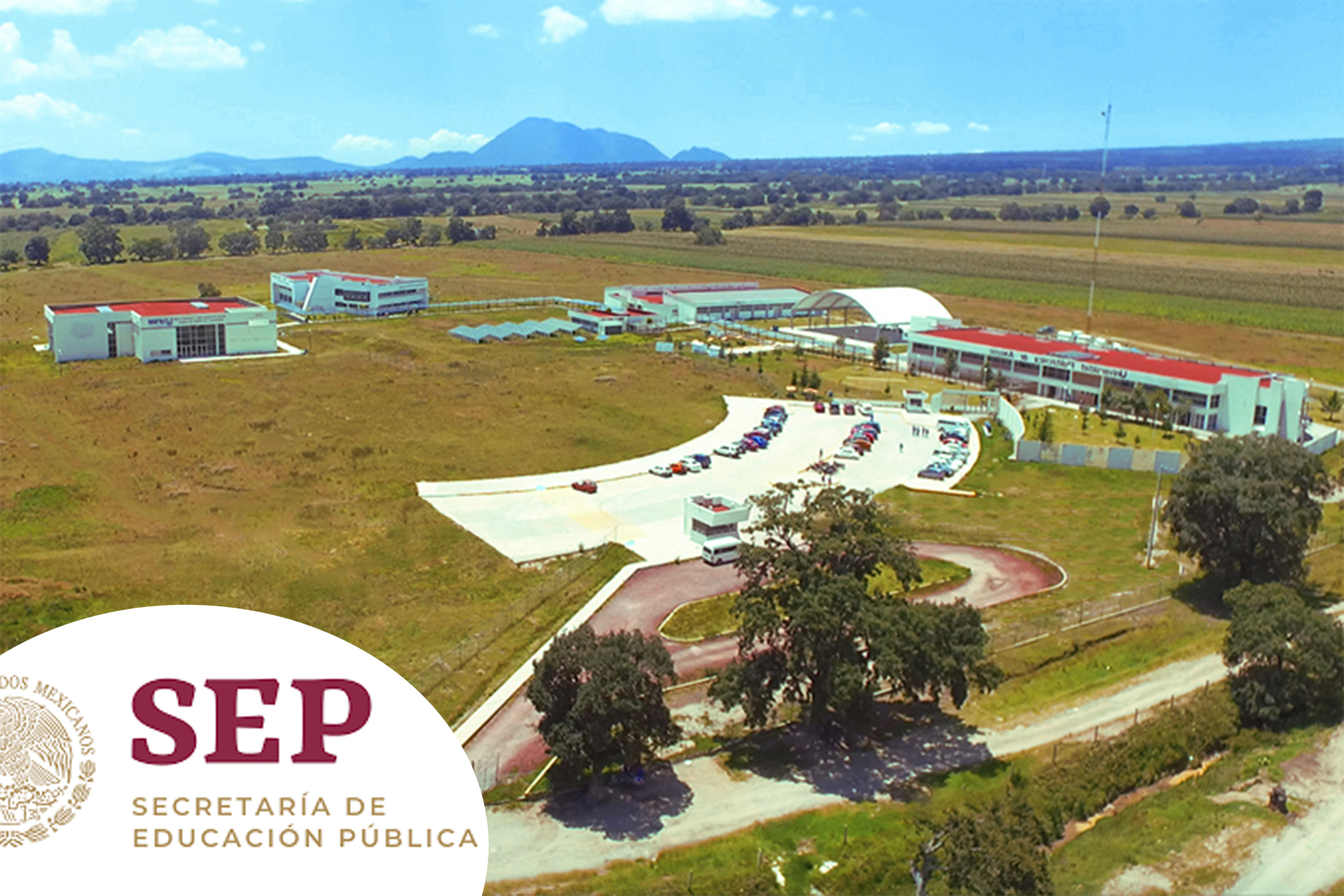 Alumnos de la UPAM exigen mejores tratos por parte de la personal académico y administrativo.