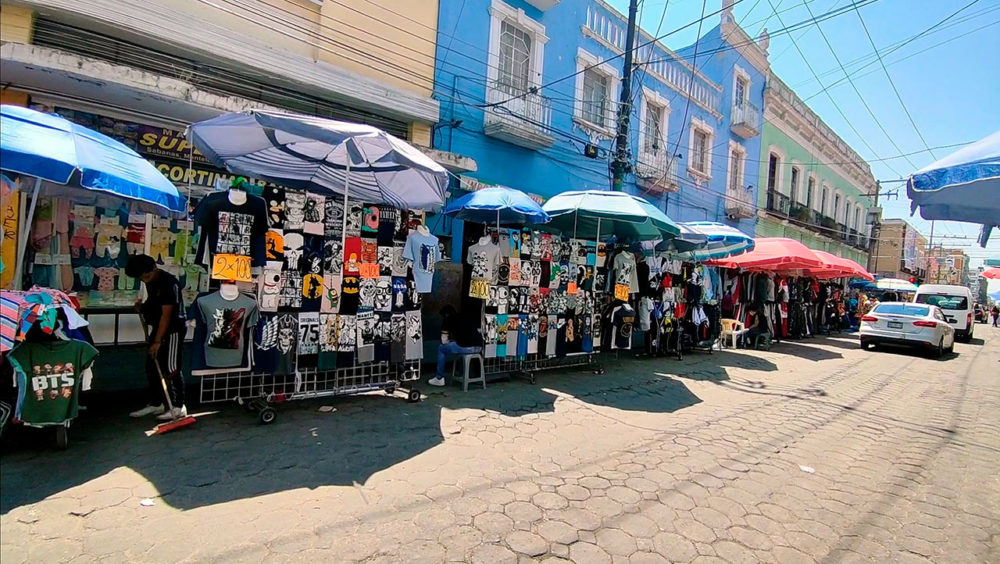 No habrá permisos para ambulantes en el Centro Histórico de Puebla durante El Buen Fin