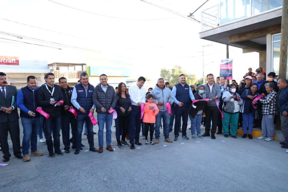 Ayuntamiento de Puebla sigue entregando ‘calles de 10’, como Los Pinos en la Romero Vargas