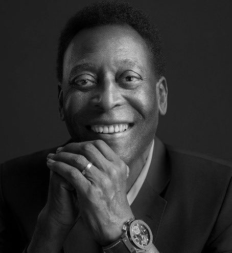 Pelé, el astro brasileño ha perdido la vida luego de una dura batalla contra el cáncer