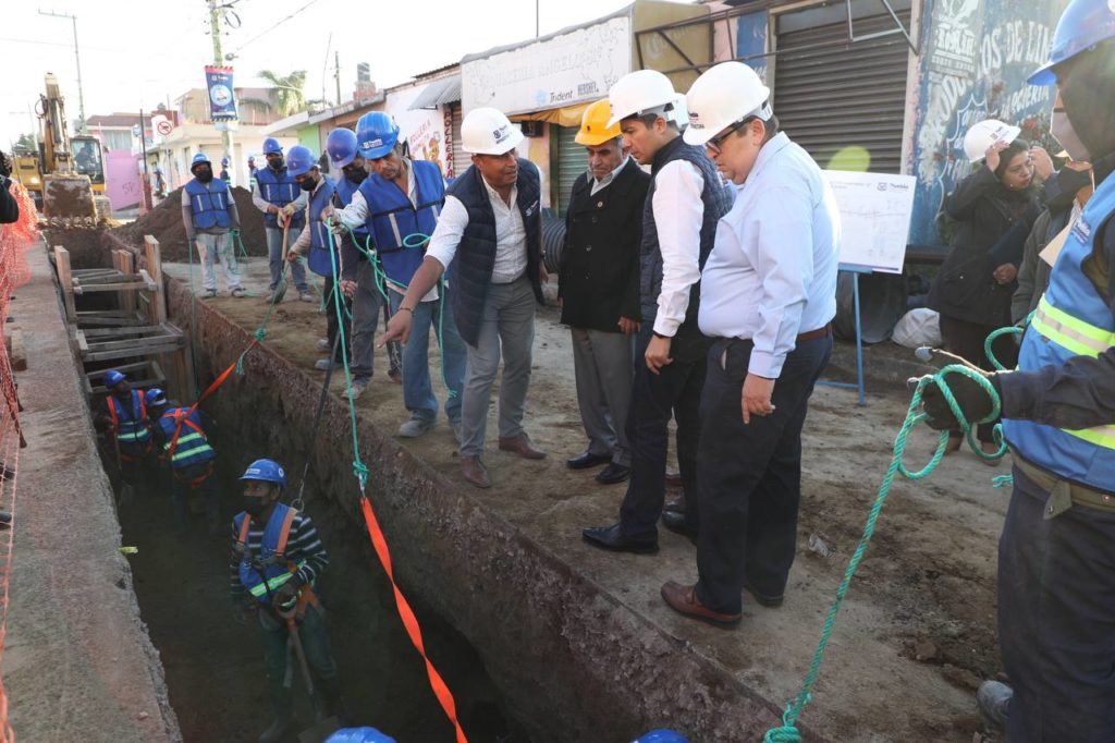 por-buen-rumbo-obras-de-drenaje-para-xochimehuacan-y-aparicio