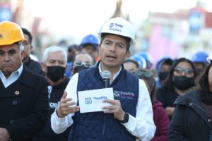 Por buen rumbo obras de drenaje para San Pablo Xochimehuacan y San Sebastian de Aparicio