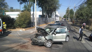 Choque en Puebla deja a dos personas heridas por imprudencia al volante