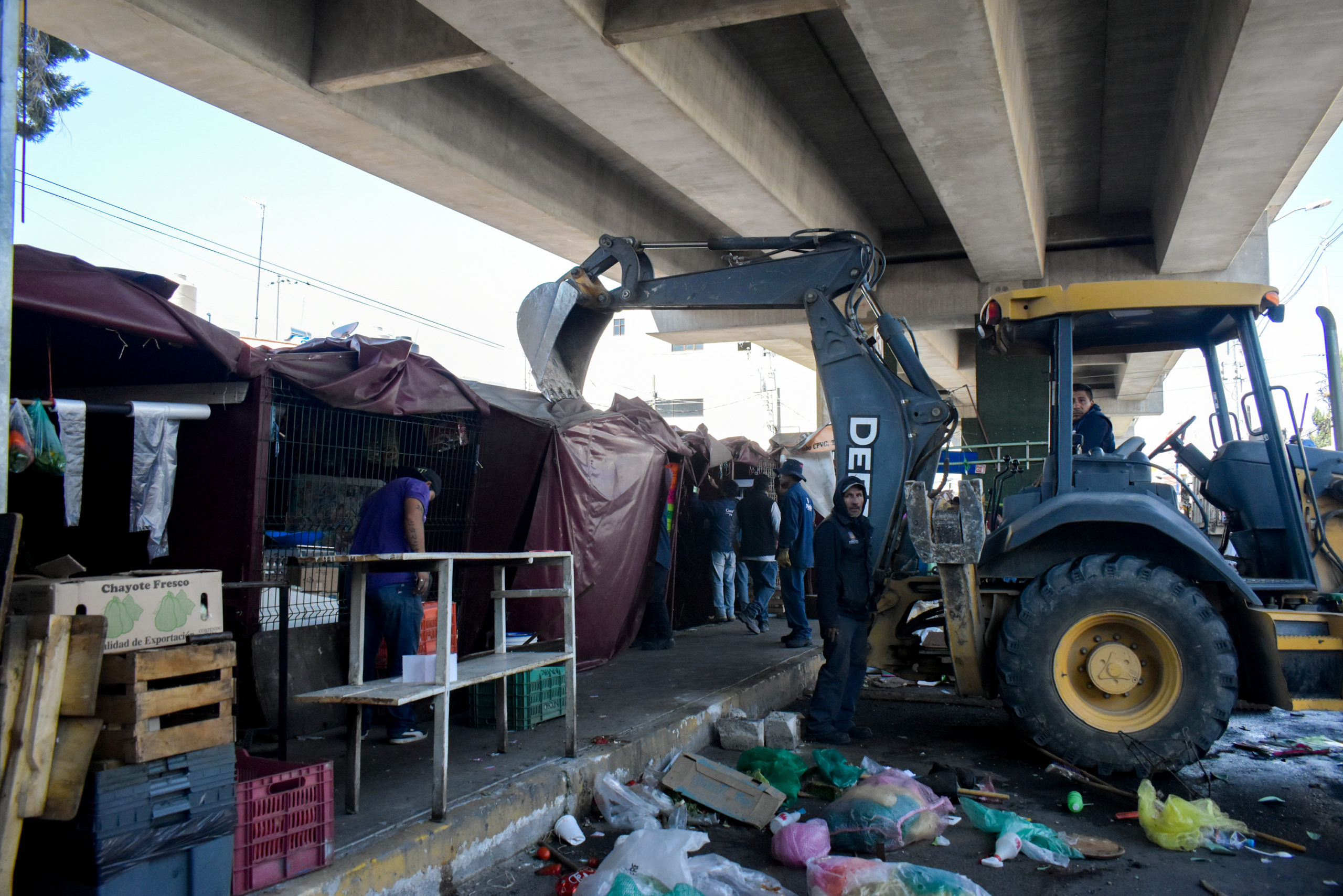 Operativo en el mercado de Amalucan, solamente en un acto de autoridad: Eduardo Rivera