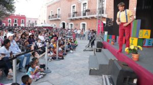 Ayuntamiento de Atlixco festejó a la niñez con obsequios y espectáculos